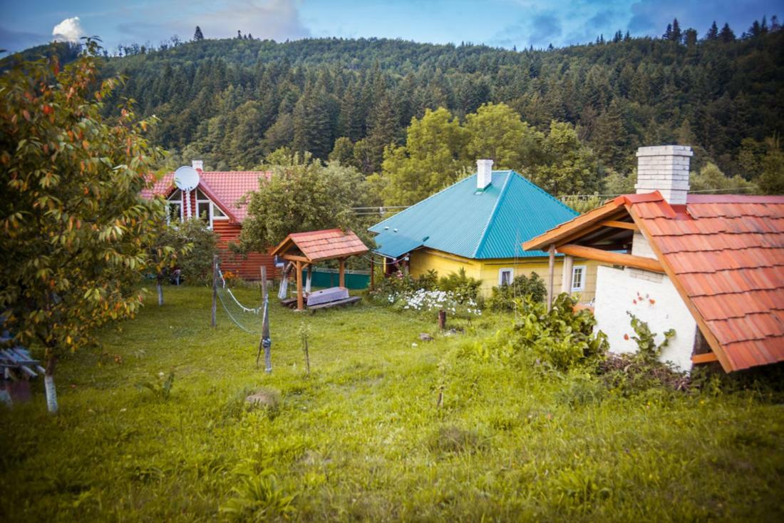 Садиба Під Гострою Ždenijevo Exteriér fotografie